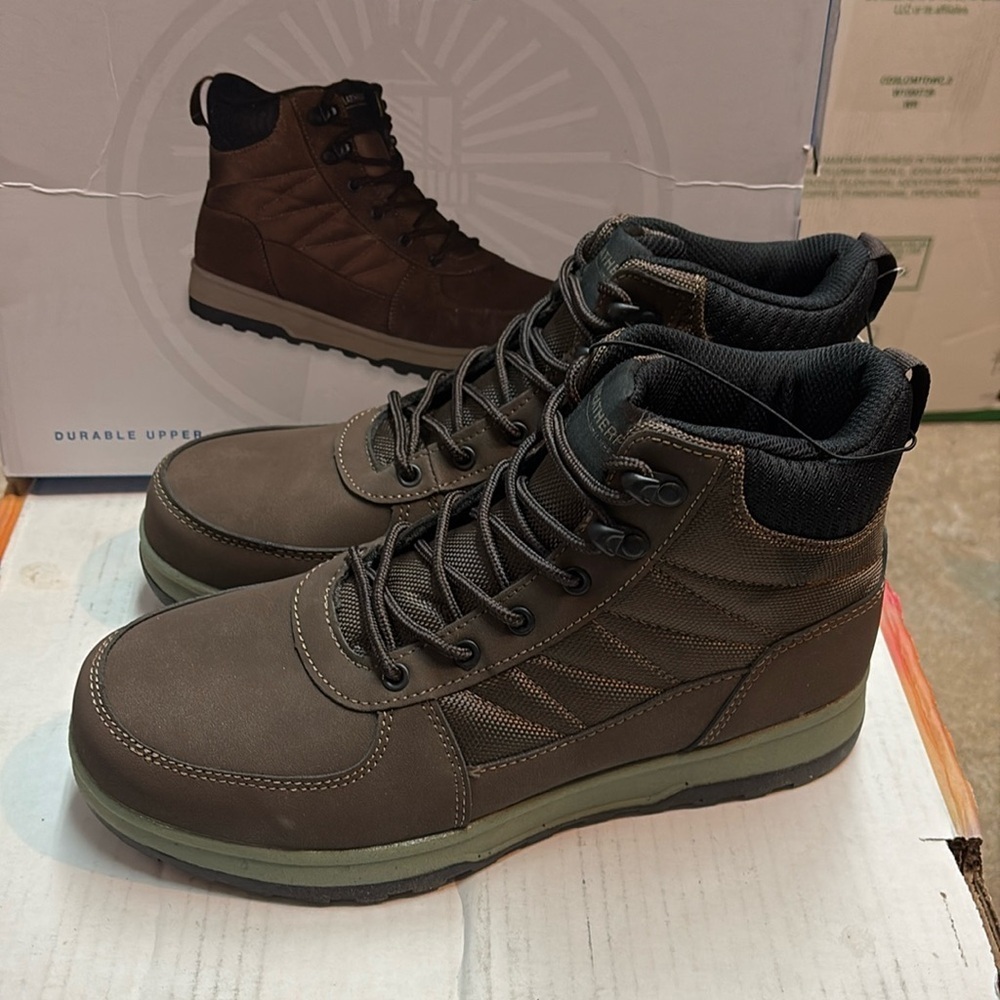 Weather proof men’s black boot